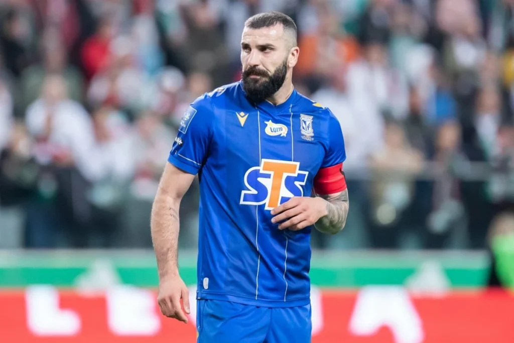 Lech Poznań NEW 4 Mikael Ishak